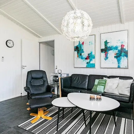 8 Person In Ferienhaus *