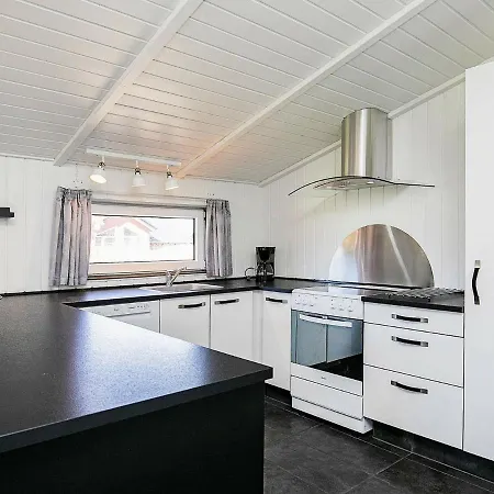 8 Person In Ferienhaus *